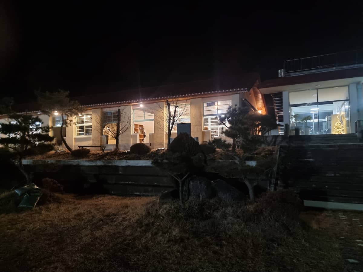 구미비즈캠핑장 실내 텐트존